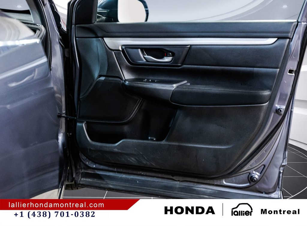 2021 Honda CR-V LX in Montréal, Quebec - 16 - w1024h768px