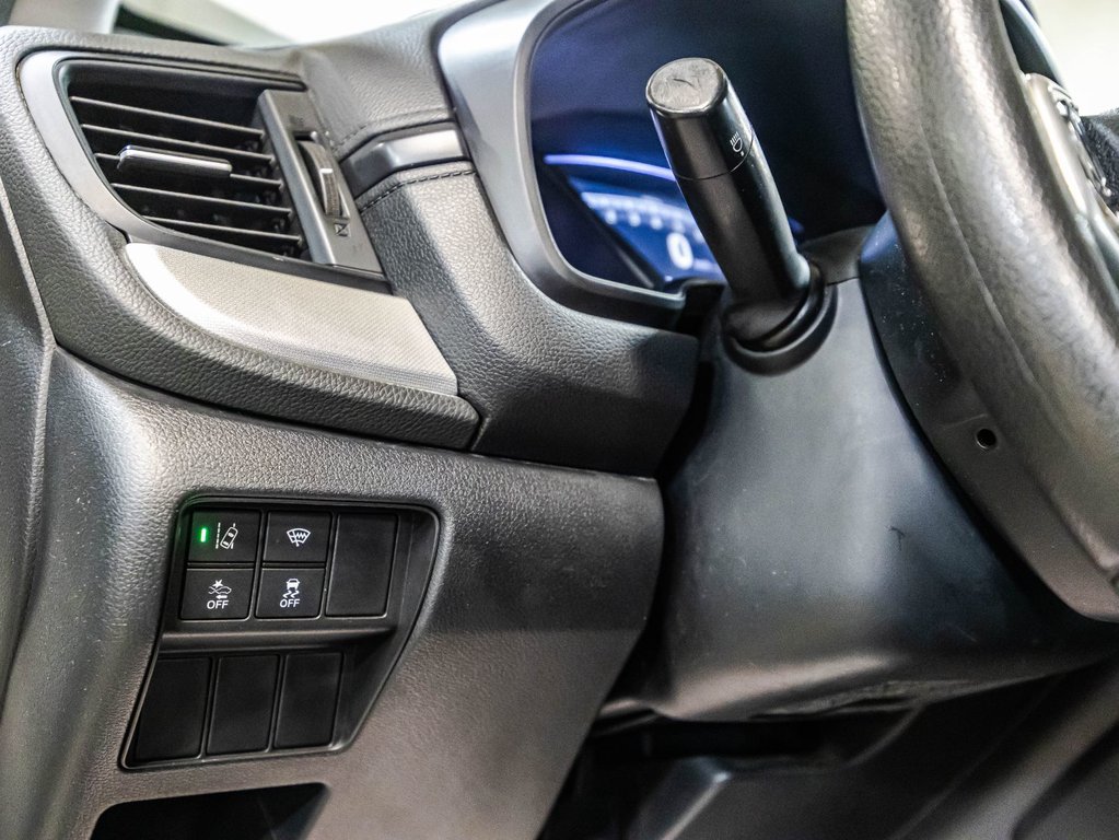2022 Honda CR-V LX in Montréal, Quebec - 20 - w1024h768px