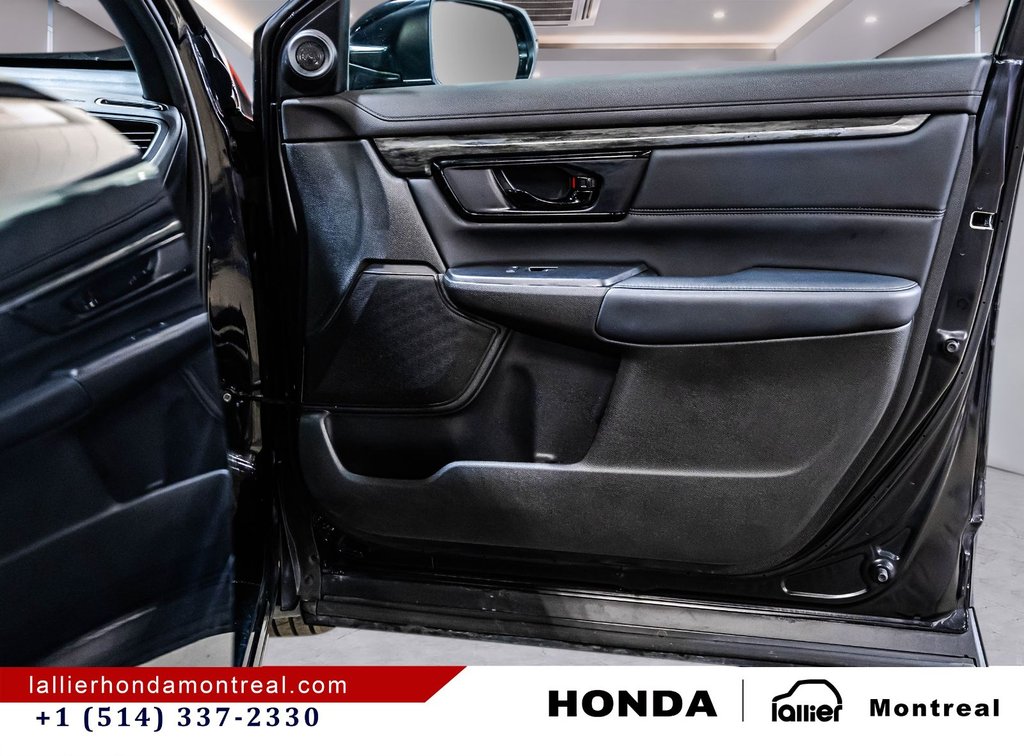 2022 Honda CR-V Touring awd /Retour de location in Montréal, Quebec - 18 - w1024h768px