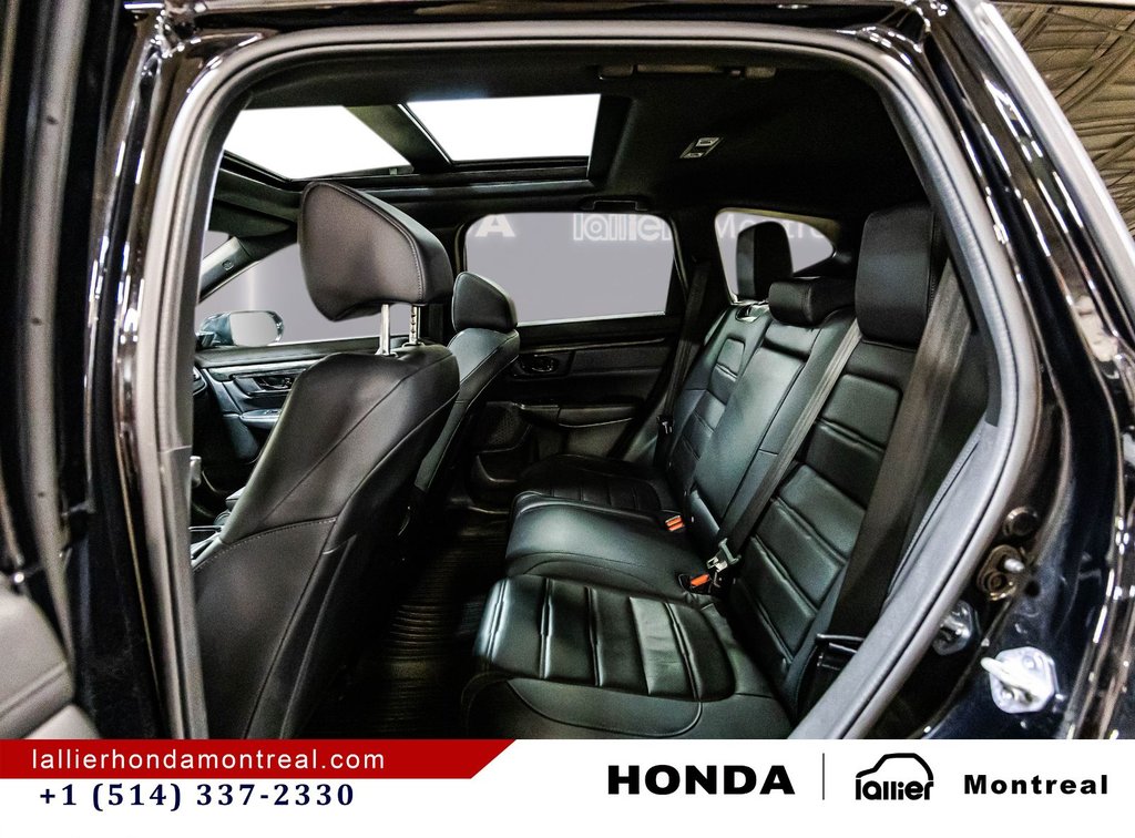2022 Honda CR-V Touring awd /Retour de location in Montréal, Quebec - 14 - w1024h768px