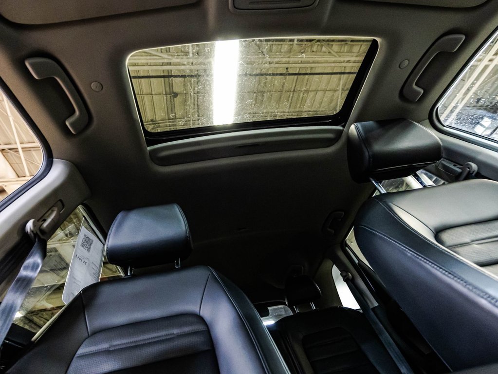 Honda CR-V EX-L 2023 à , Québec - 19 - w1024h768px