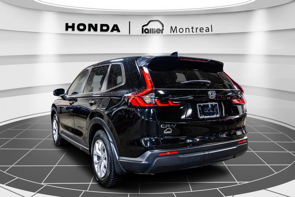 2023 Honda CR-V LX in Montréal, Quebec - 5 - w1024h768px