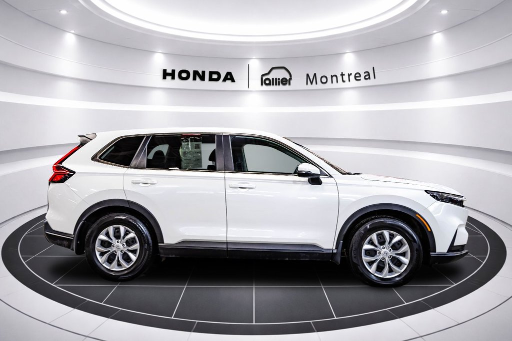 2023 Honda CR-V LX in Montréal, Quebec - 8 - w1024h768px