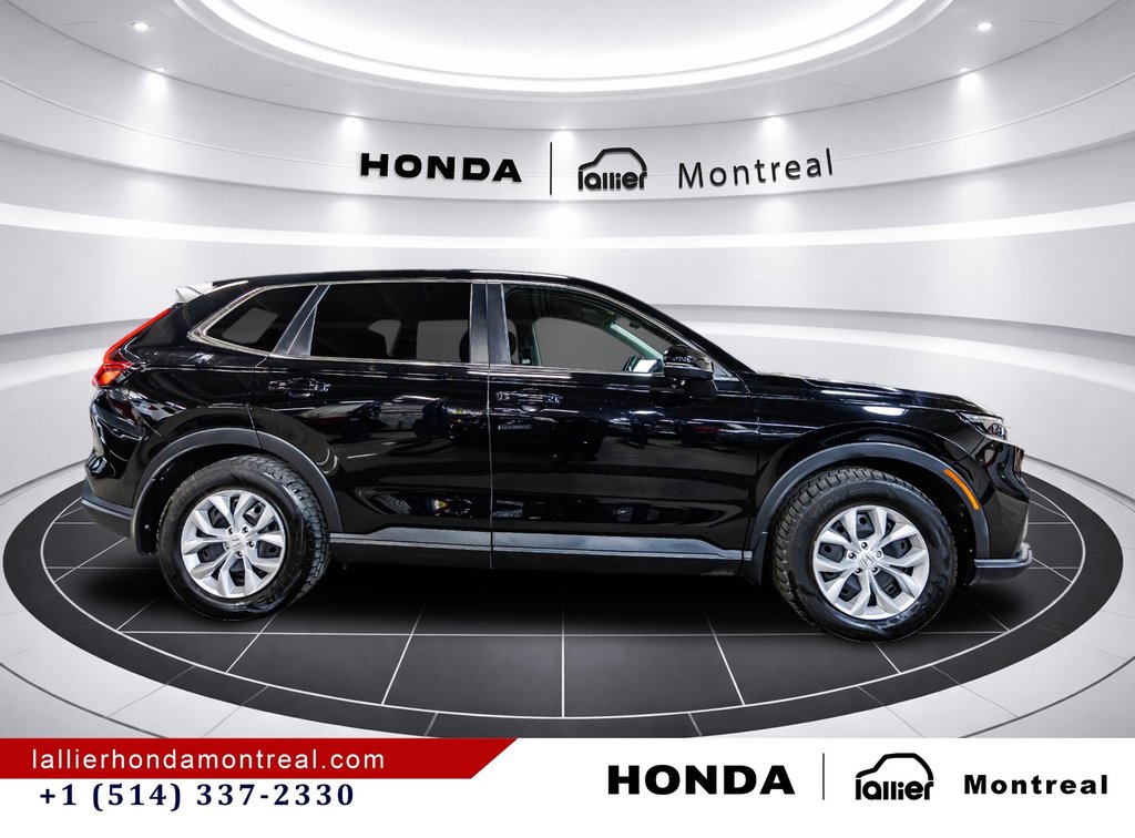 Honda CR-V LX 2023 à Montréal, Québec - 8 - w1024h768px