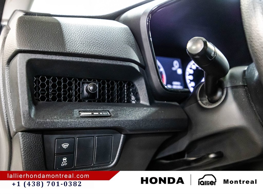 2023 Honda CR-V LX in Montréal, Quebec - 20 - w1024h768px