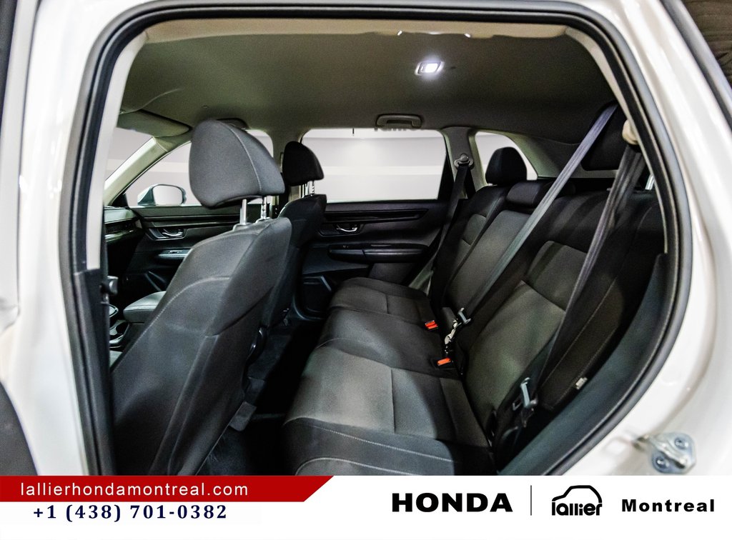 Honda CR-V LX 2023 à Montréal, Québec - 13 - w1024h768px