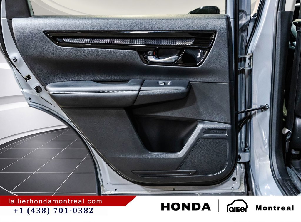 2023 Honda CR-V SPORT in Montréal, Quebec - 12 - w1024h768px