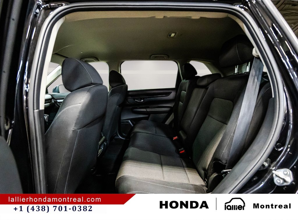 Honda CR-V LX 2023 à Montréal, Québec - 13 - w1024h768px