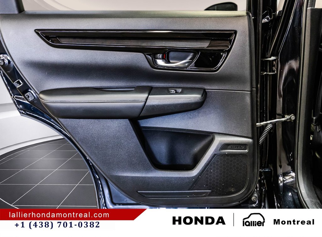 2023 Honda CR-V SPORT in Montréal, Quebec - 12 - w1024h768px