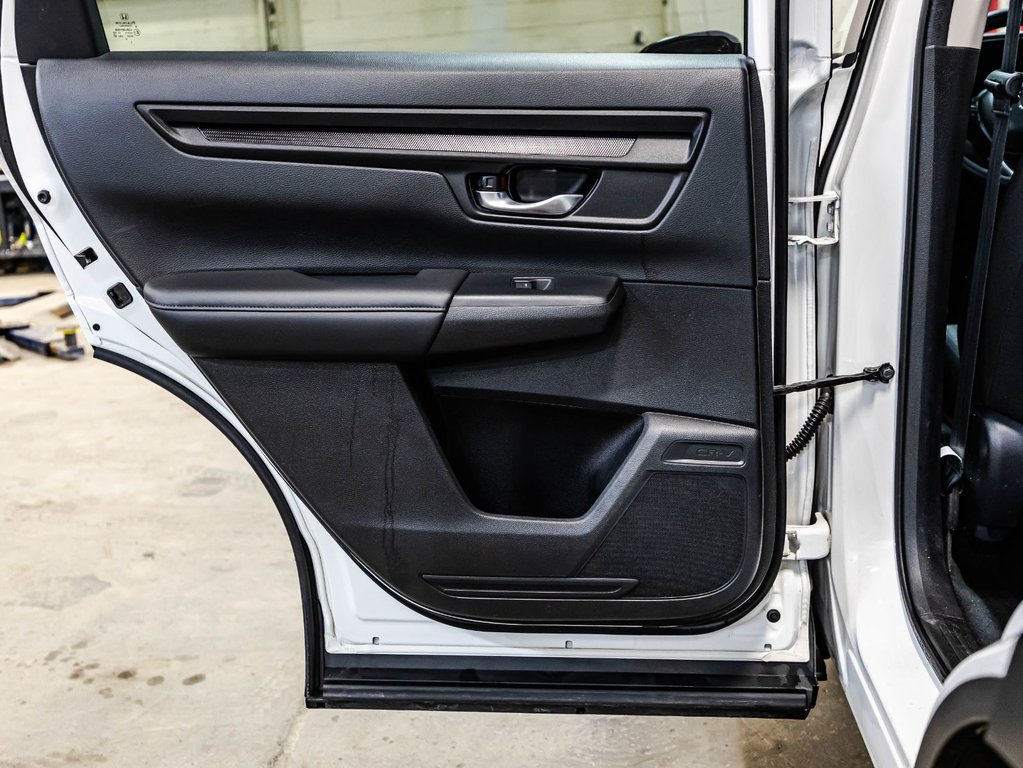 2024 Honda CR-V LX-B in Montréal, Quebec - 12 - w1024h768px