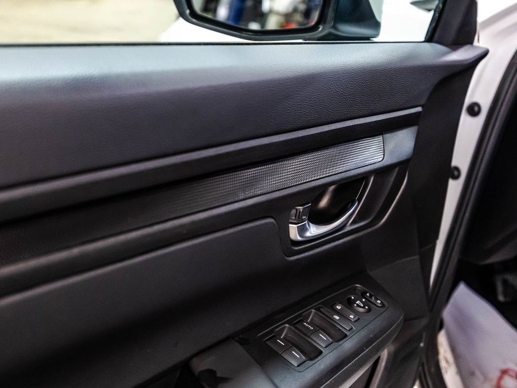 2024 Honda CR-V LX-B in Montréal, Quebec - 11 - w1024h768px