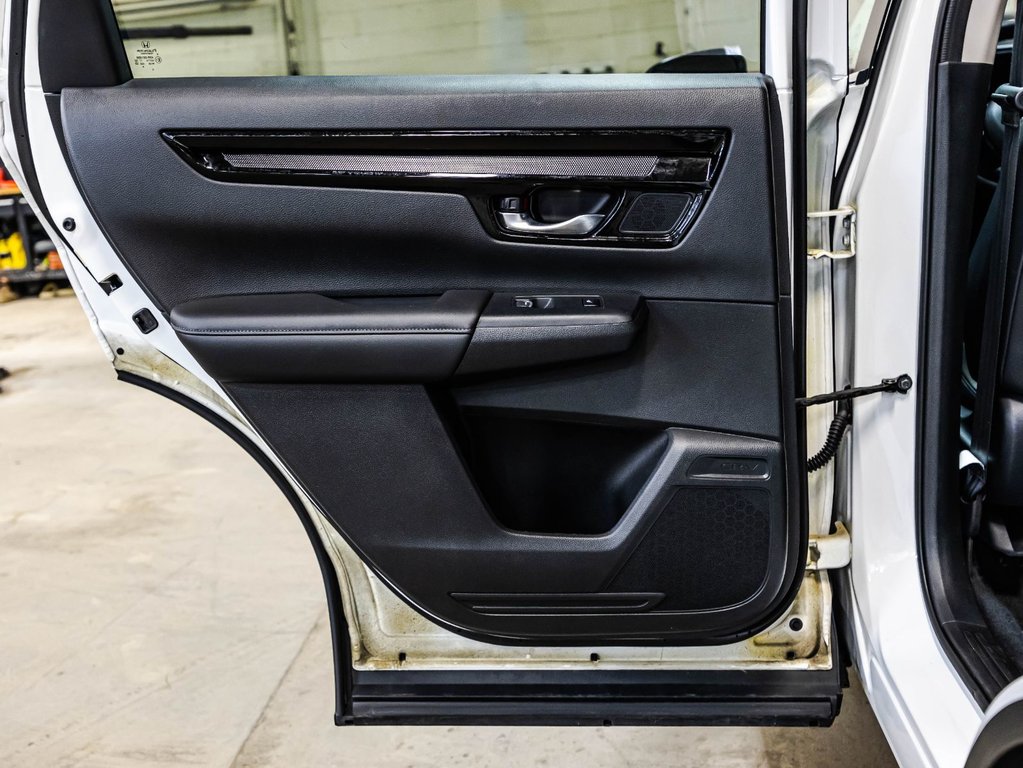 Honda CR-V EX-L 2024 à Montréal, Québec - 13 - w1024h768px