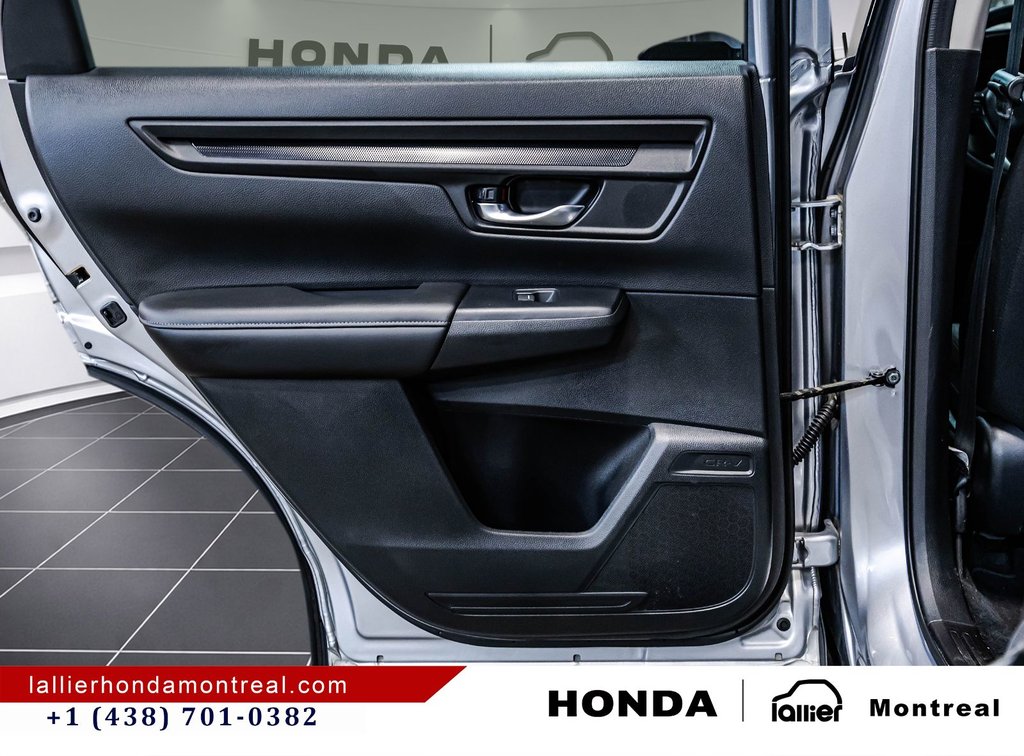 2024 Honda CR-V LX-B in Montréal, Quebec - 12 - w1024h768px