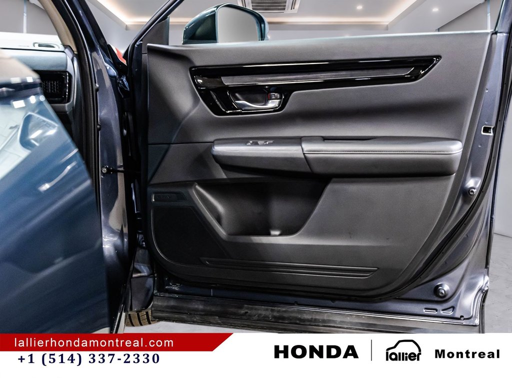 2025 Honda CR-V Sport in Montréal, Quebec - 17 - w1024h768px