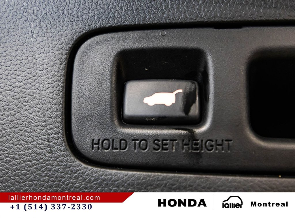 2025 Honda CR-V Sport in Montréal, Quebec - 15 - w1024h768px