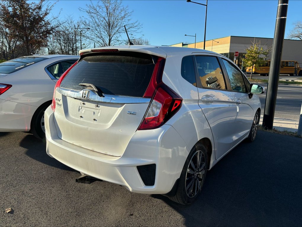 2017  Fit SE in Montréal, Quebec - 3 - w1024h768px