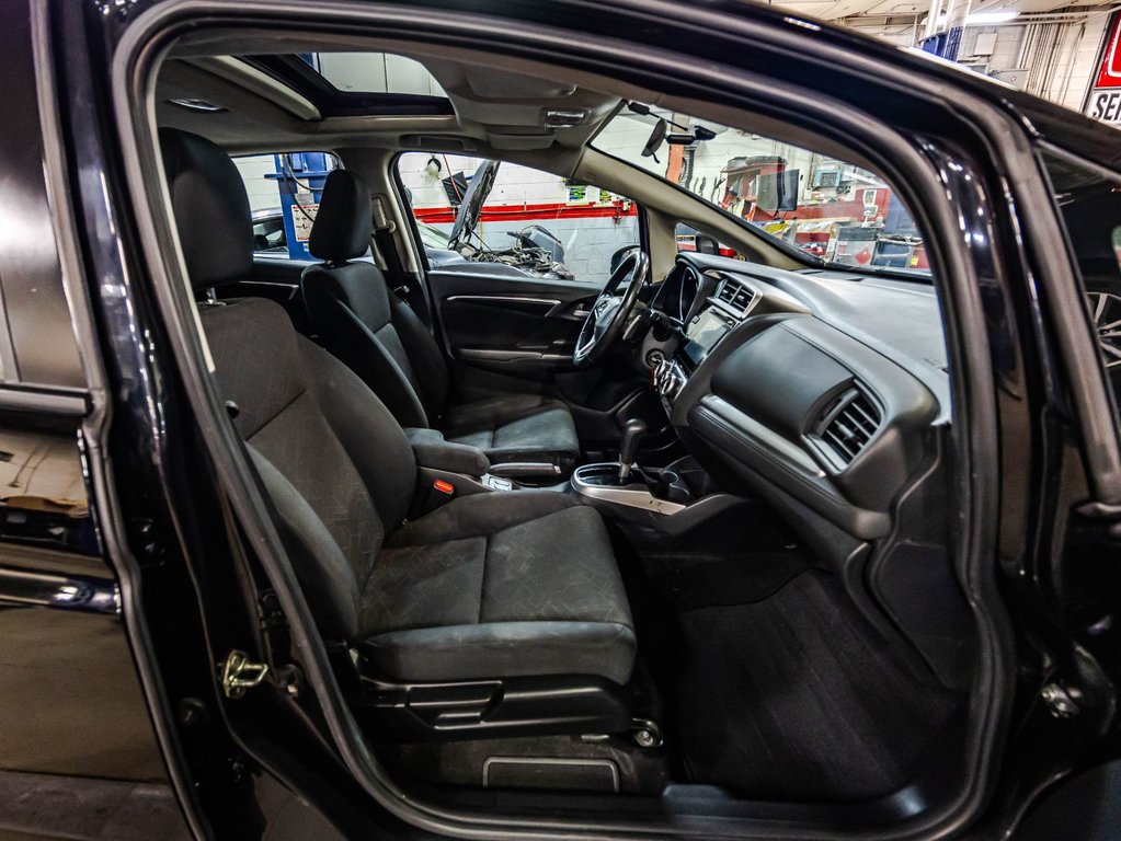 2017 Honda Fit EX in Montréal, Quebec - 17 - w1024h768px