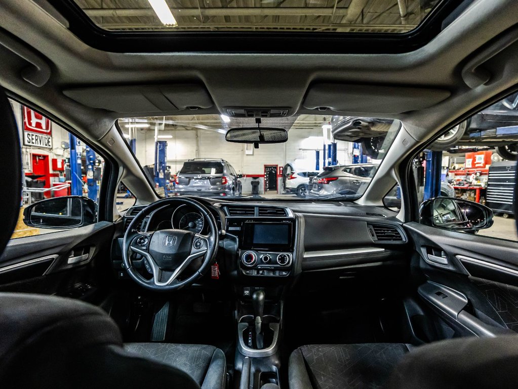 2017 Honda Fit EX in Montréal, Quebec - 14 - w1024h768px