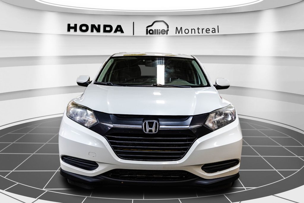 2016 Honda HR-V LX in Montréal, Quebec - 2 - w1024h768px