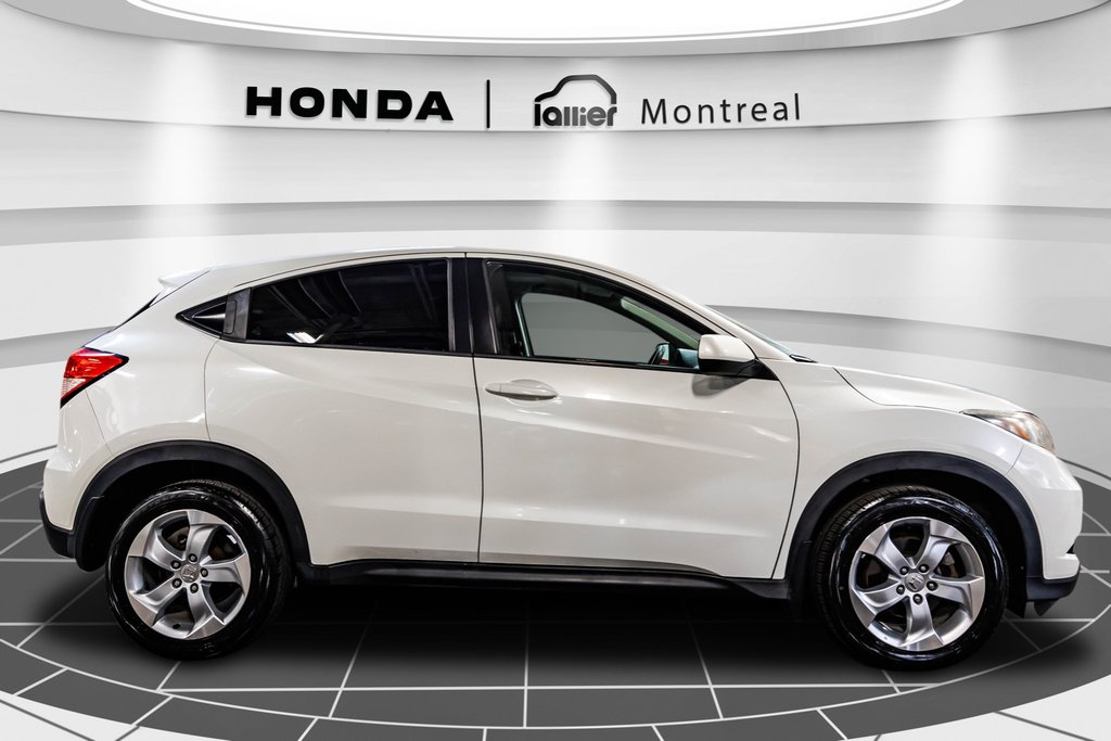 2016 Honda HR-V LX in , Quebec - 8 - w1024h768px