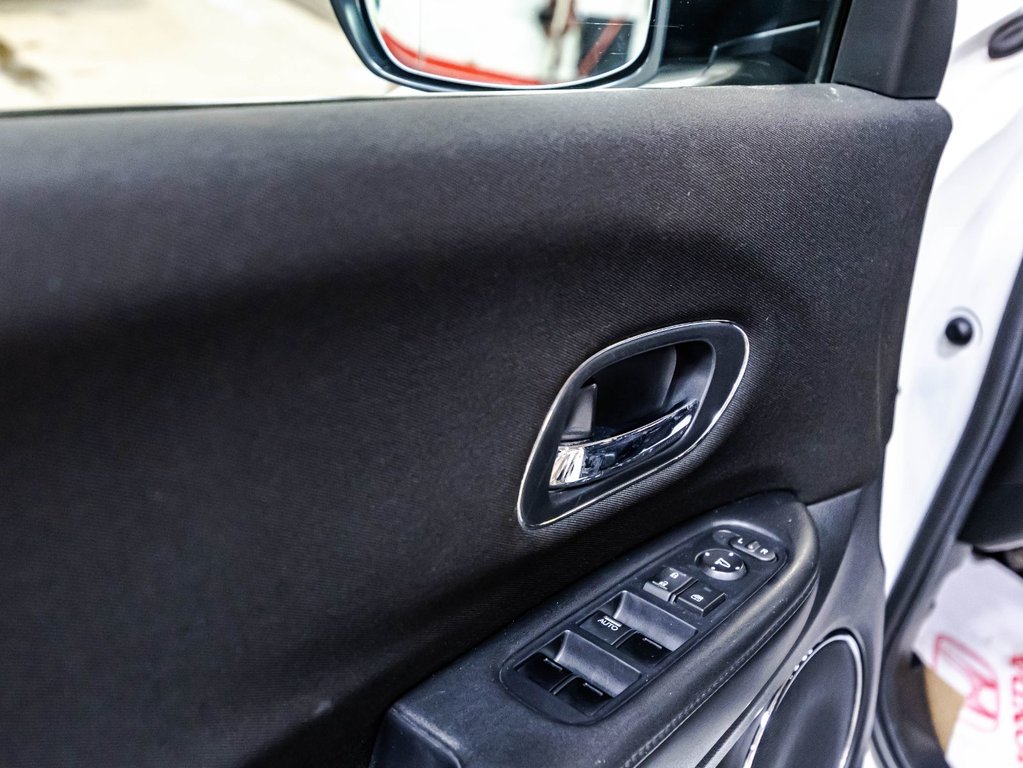 2016 Honda HR-V EX in Montréal, Quebec - 12 - w1024h768px