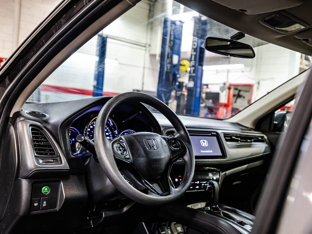 2017 Honda HR-V LX in , Quebec - 19 - w1024h768px