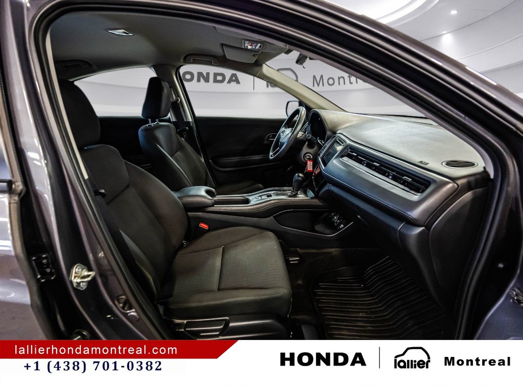 2017 Honda HR-V LX in Montréal, Quebec - 16 - w1024h768px