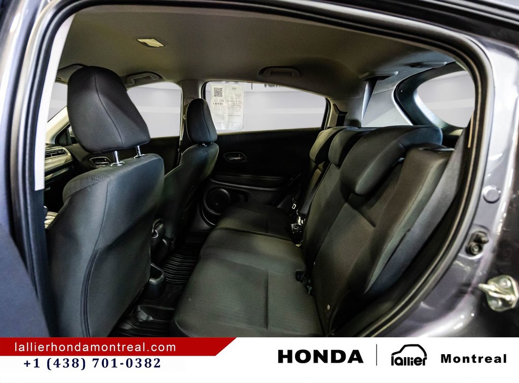 2017 Honda HR-V LX in Montréal, Quebec - 13 - w1024h768px