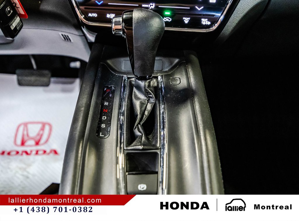 2017 Honda HR-V LX in Montréal, Quebec - 23 - w1024h768px