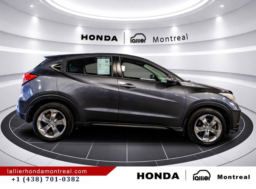 2017 Honda HR-V LX in Montréal, Quebec - 8 - w1024h768px