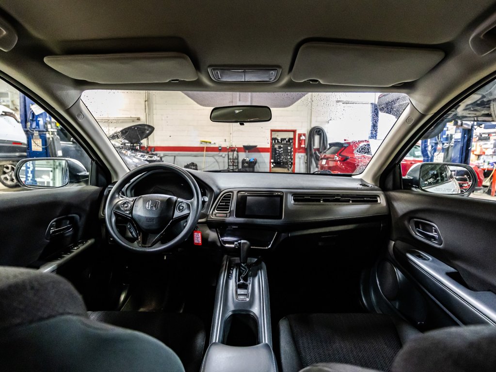 Honda HR-V LX 2018 à , Québec - 14 - w1024h768px