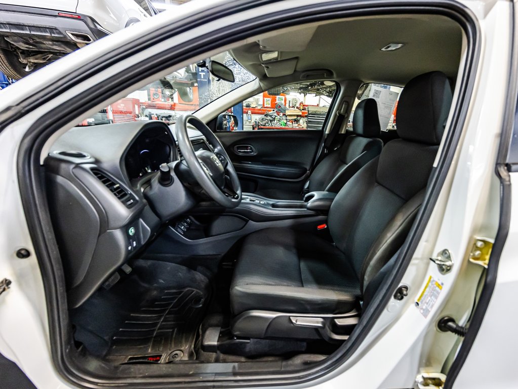 Honda HR-V LX 2018 à , Québec - 18 - w1024h768px