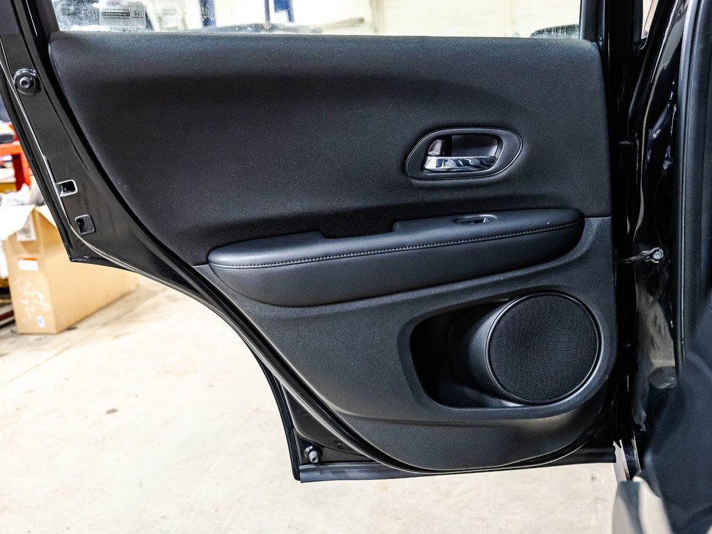 2018 Honda HR-V LX in Montréal, Quebec - 12 - w1024h768px