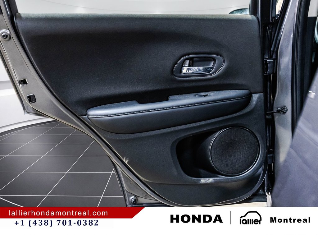 2018 Honda HR-V LX in Montréal, Quebec - 12 - w1024h768px