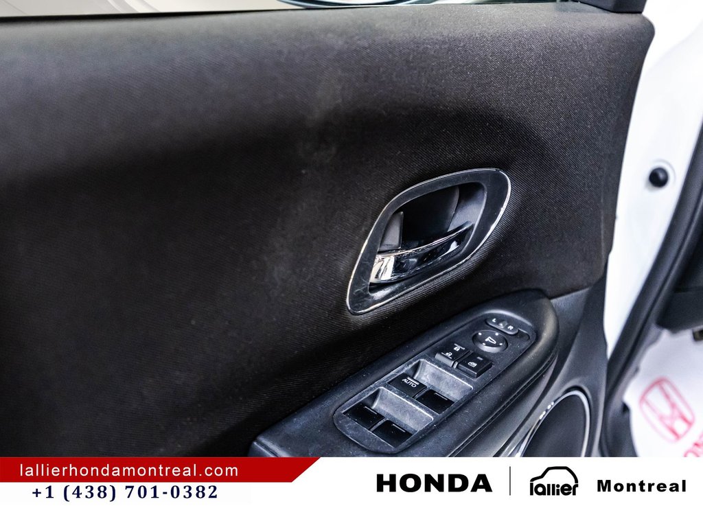 2018 Honda HR-V EX in Montréal, Quebec - 12 - w1024h768px