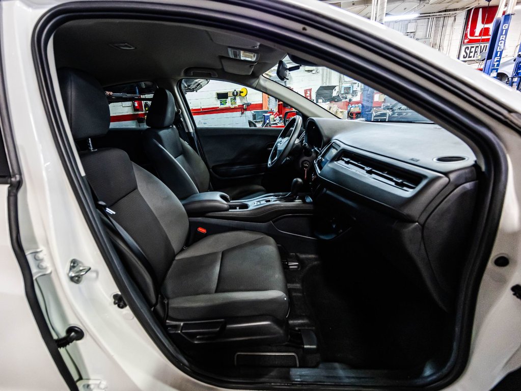 2021 Honda HR-V LX in Montréal, Quebec - 17 - w1024h768px