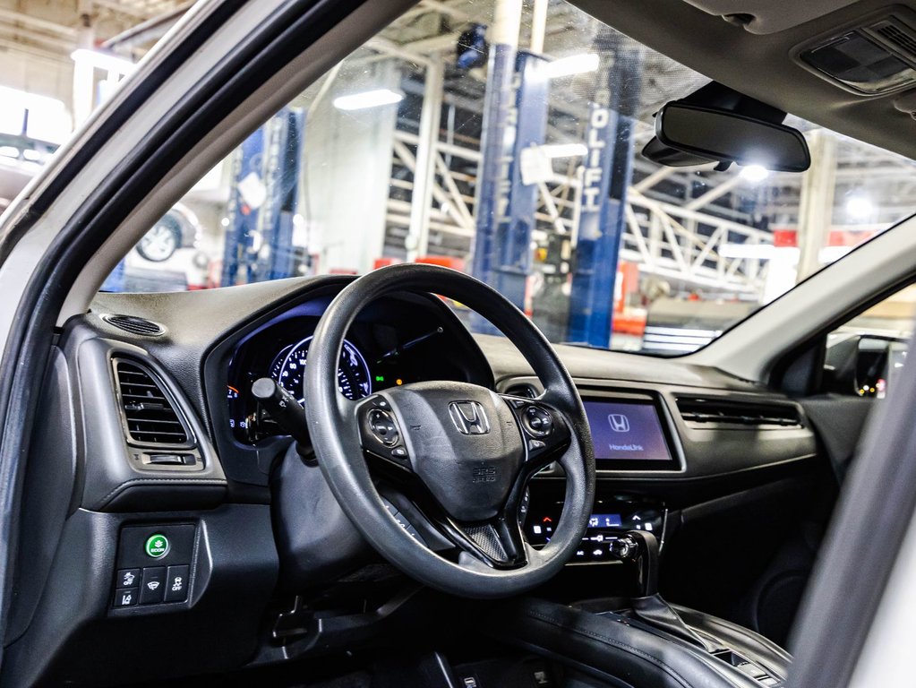 2021 Honda HR-V LX in Montréal, Quebec - 19 - w1024h768px