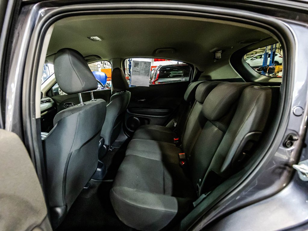 2021 Honda HR-V LX in Montréal, Quebec - 13 - w1024h768px