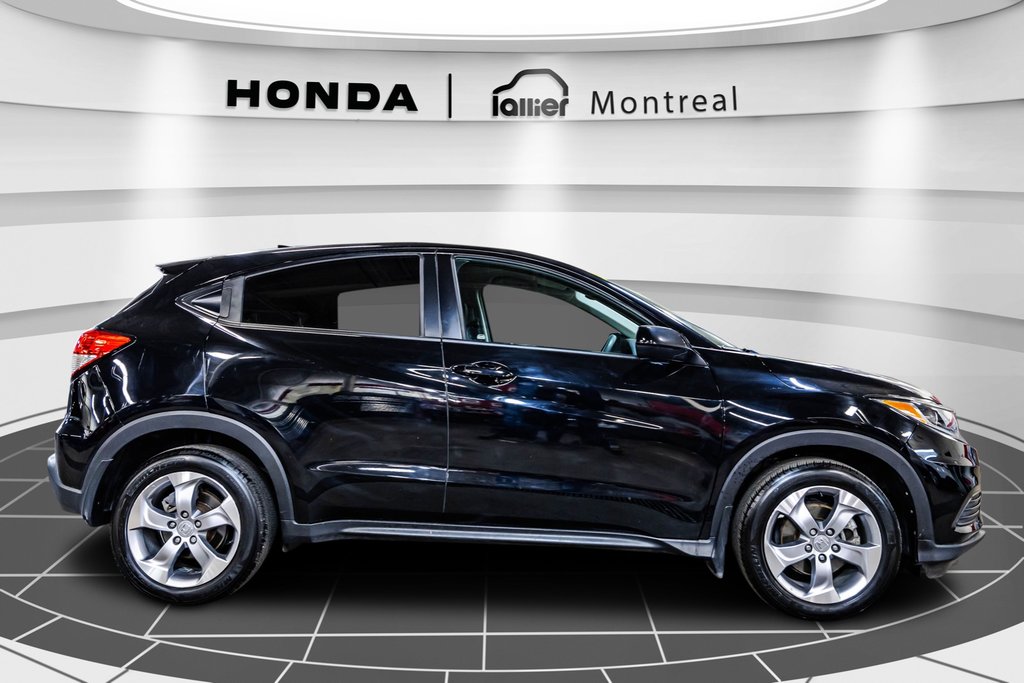 2022  HR-V LX AWD in Montréal, Quebec - 8 - w1024h768px