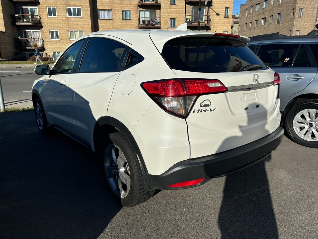 2022  HR-V LX in Montréal, Quebec - 4 - w1024h768px