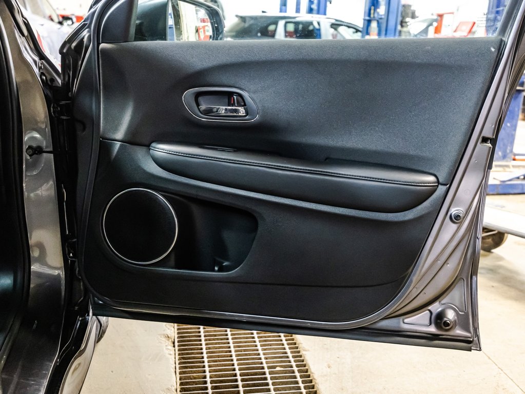 2022 Honda HR-V Sport in Montréal, Quebec - 17 - w1024h768px