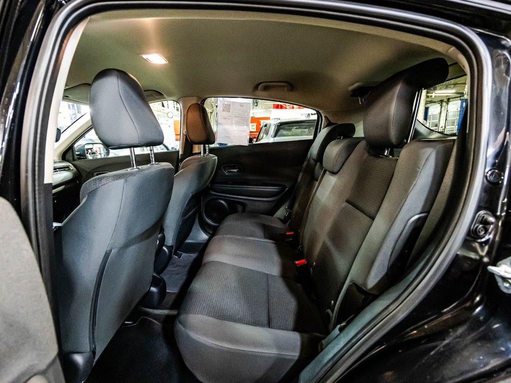 2022 Honda HR-V LX in Montréal, Quebec - 13 - w1024h768px