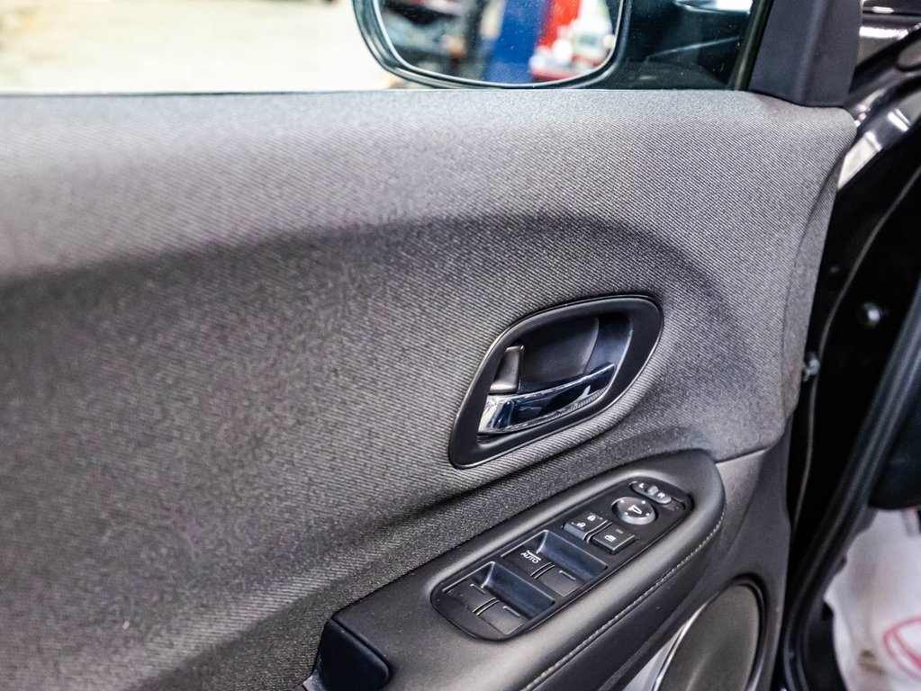 2022 Honda HR-V LX in Montréal, Quebec - 11 - w1024h768px