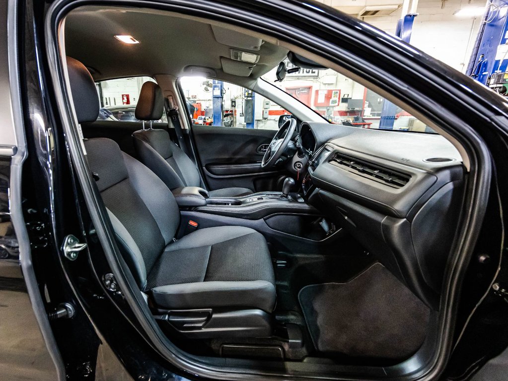 2022 Honda HR-V LX in Montréal, Quebec - 17 - w1024h768px