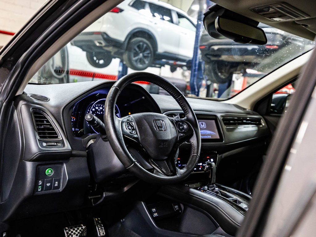 2022 Honda HR-V Touring in , Quebec - 20 - w1024h768px