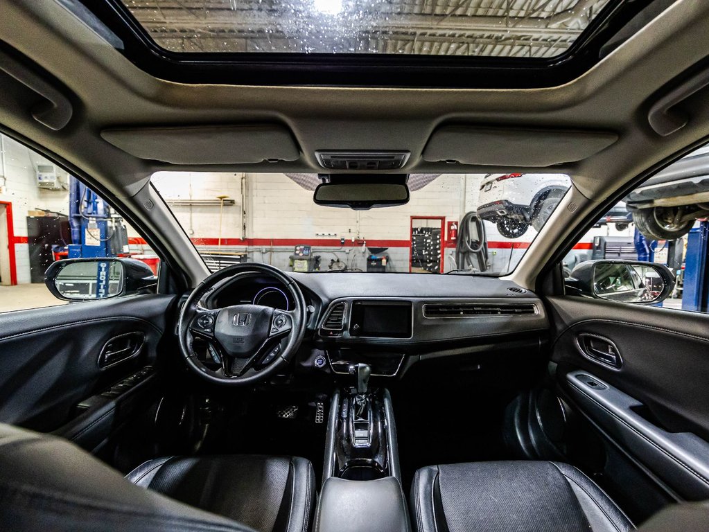 2022 Honda HR-V Touring in , Quebec - 14 - w1024h768px