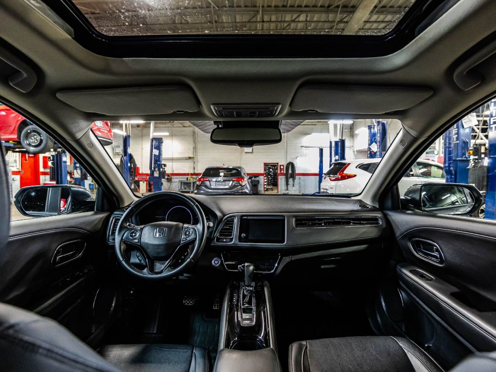 2022 Honda HR-V Touring in , Quebec - 15 - w1024h768px