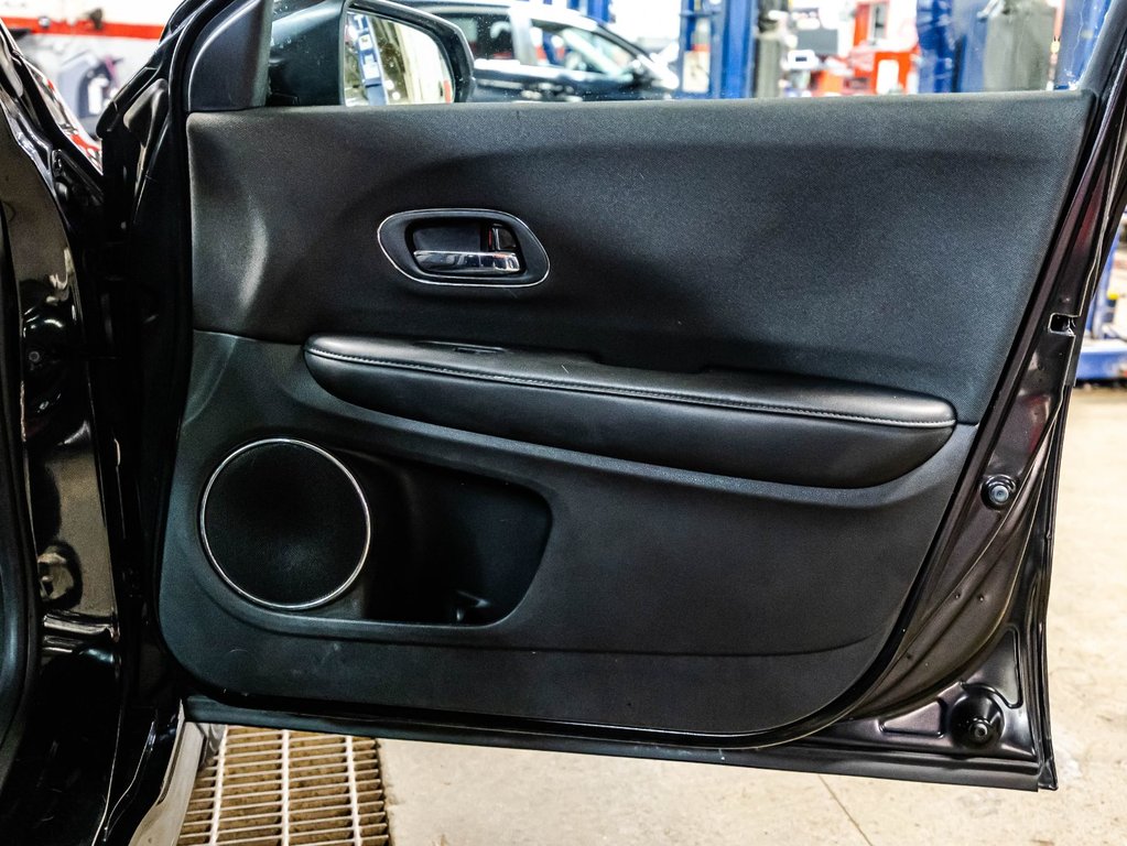 2022 Honda HR-V Sport in Montréal, Quebec - 17 - w1024h768px