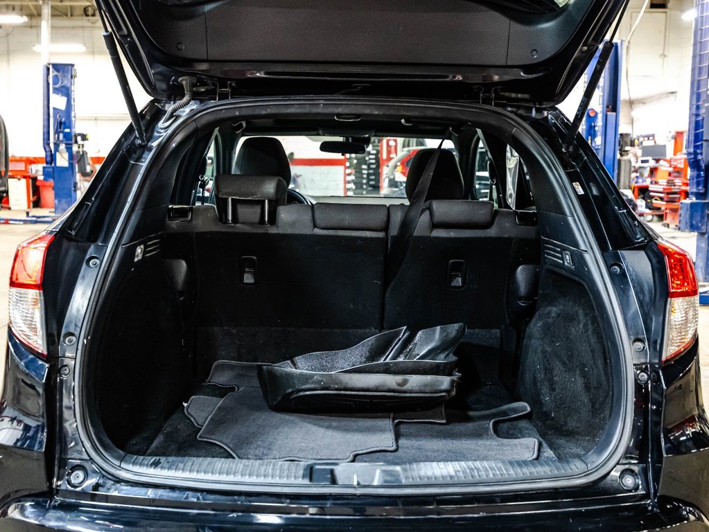 2022 Honda HR-V Sport in Montréal, Quebec - 16 - w1024h768px