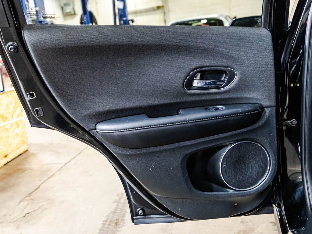 2022 Honda HR-V Sport in Montréal, Quebec - 13 - w1024h768px